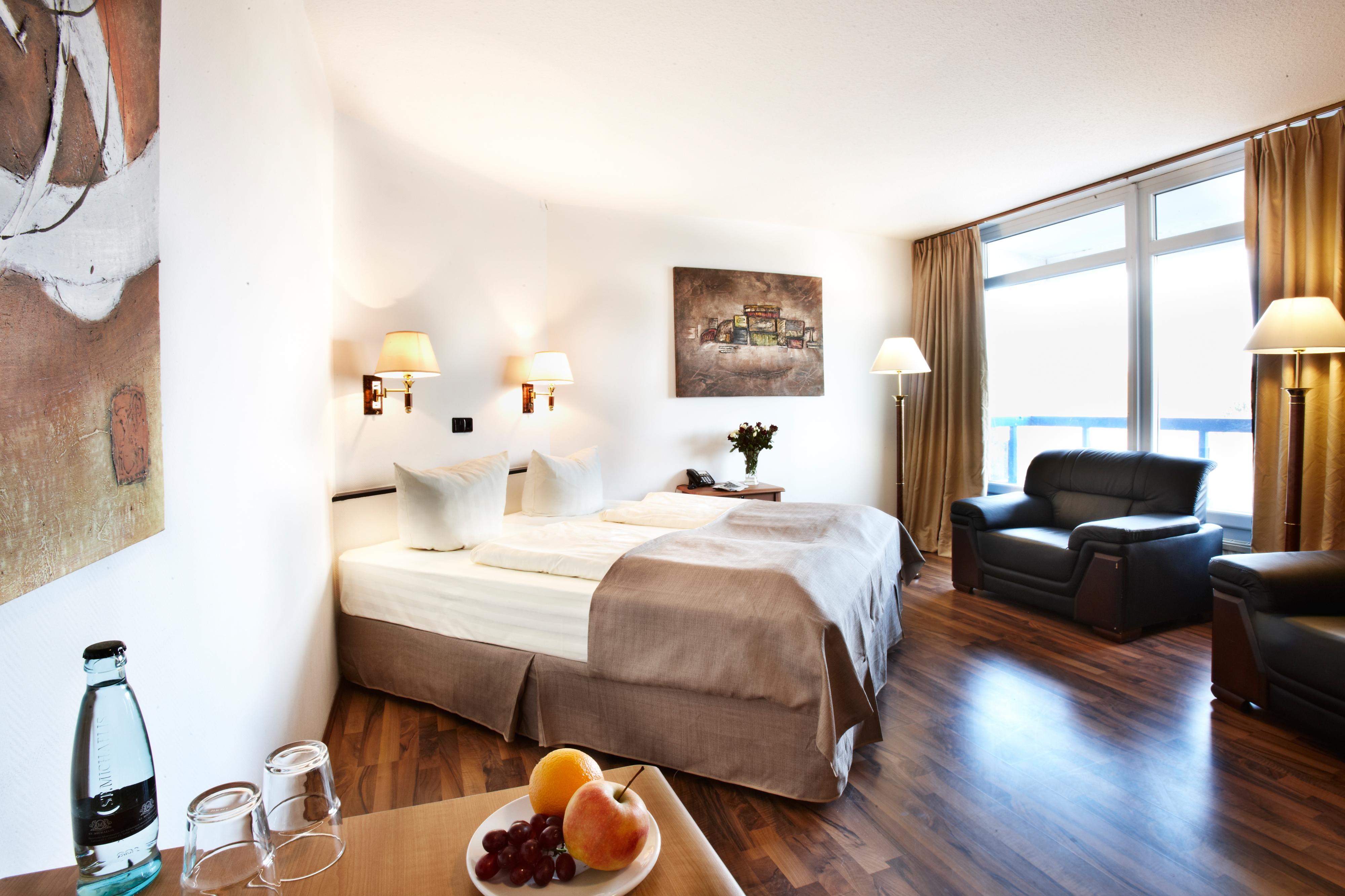 Hotel Ploener See By Tulip Inn Екстериор снимка