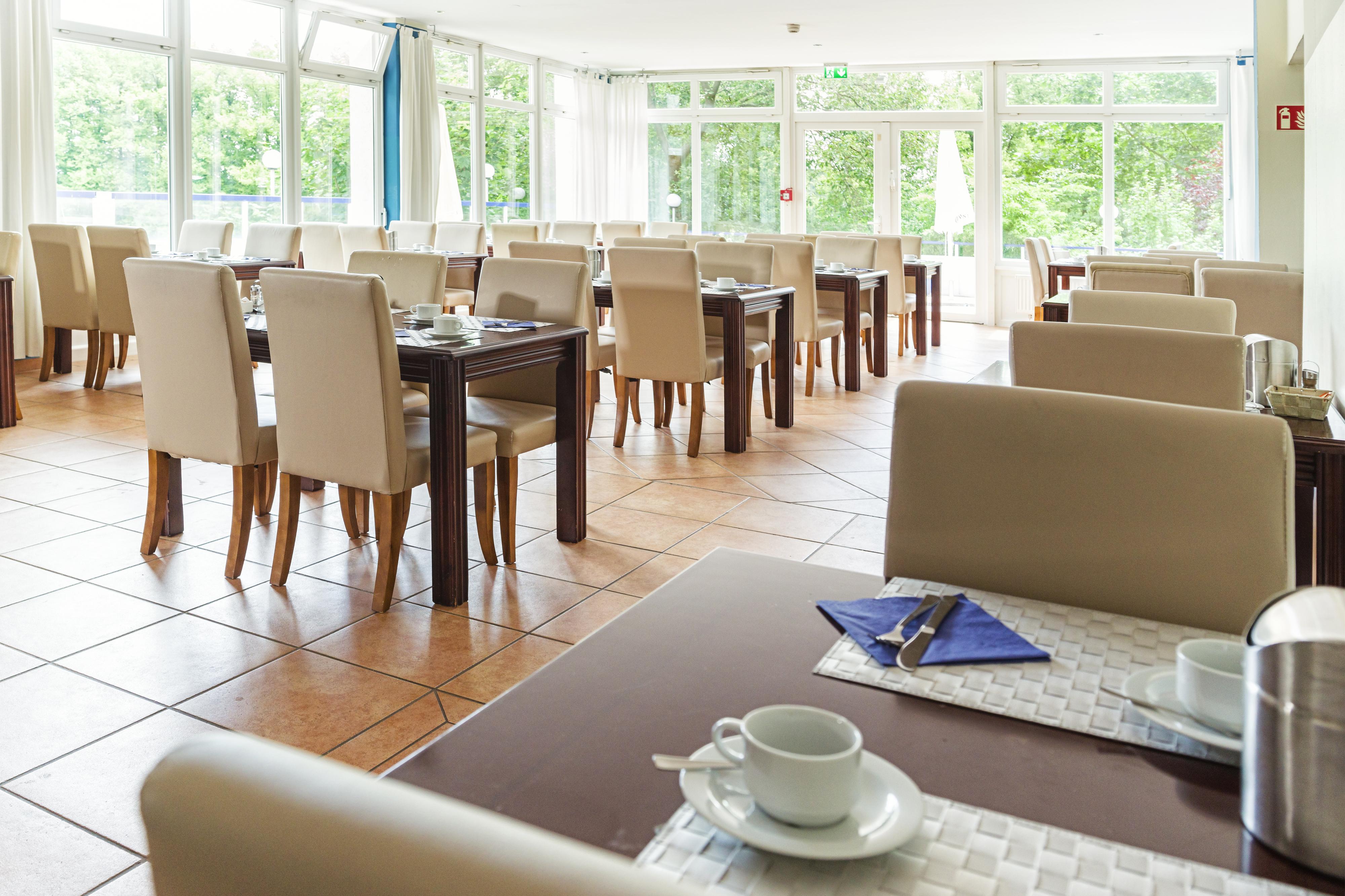 Hotel Ploener See By Tulip Inn Екстериор снимка
