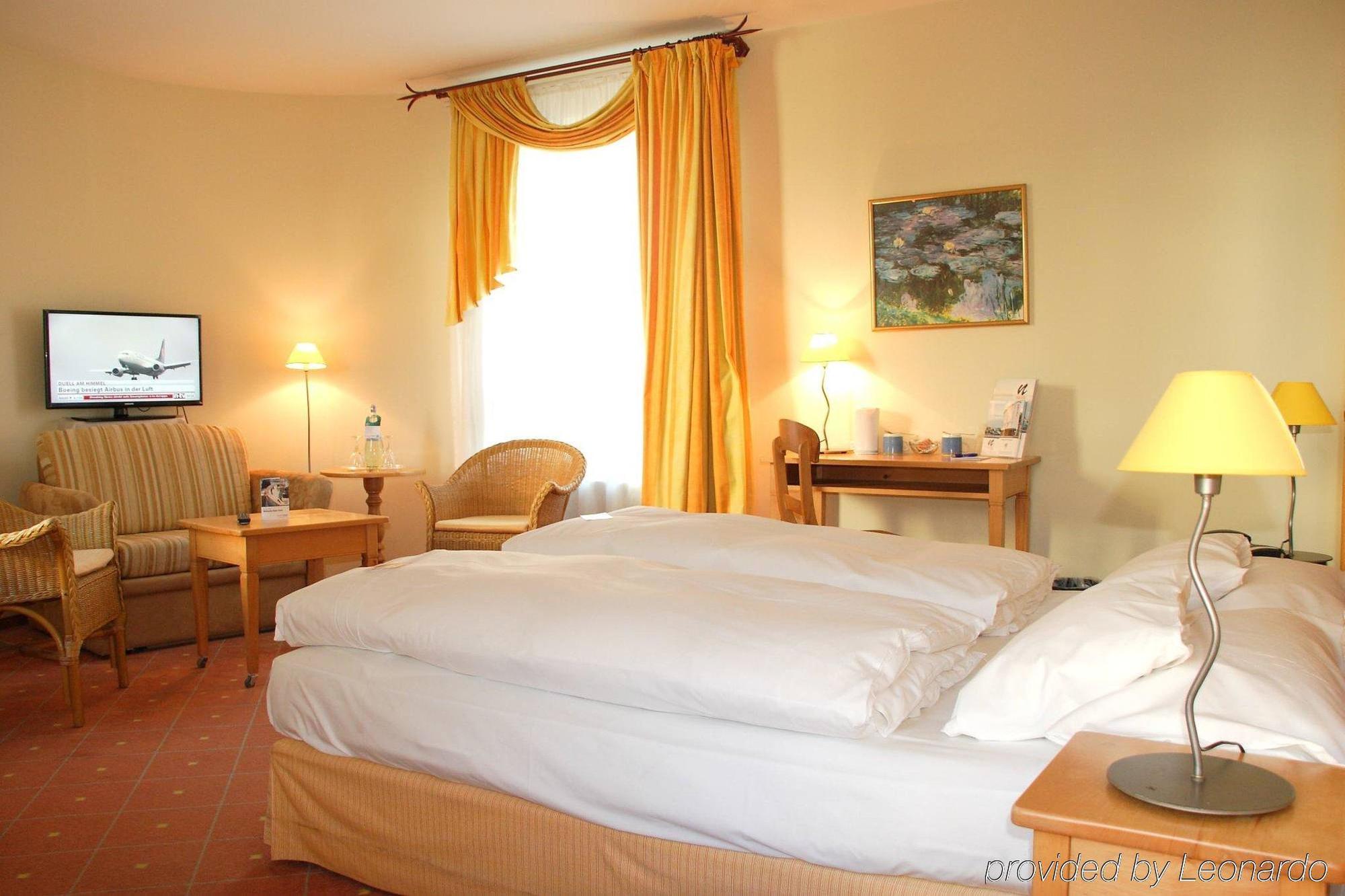 Hotel Ploener See By Tulip Inn Екстериор снимка