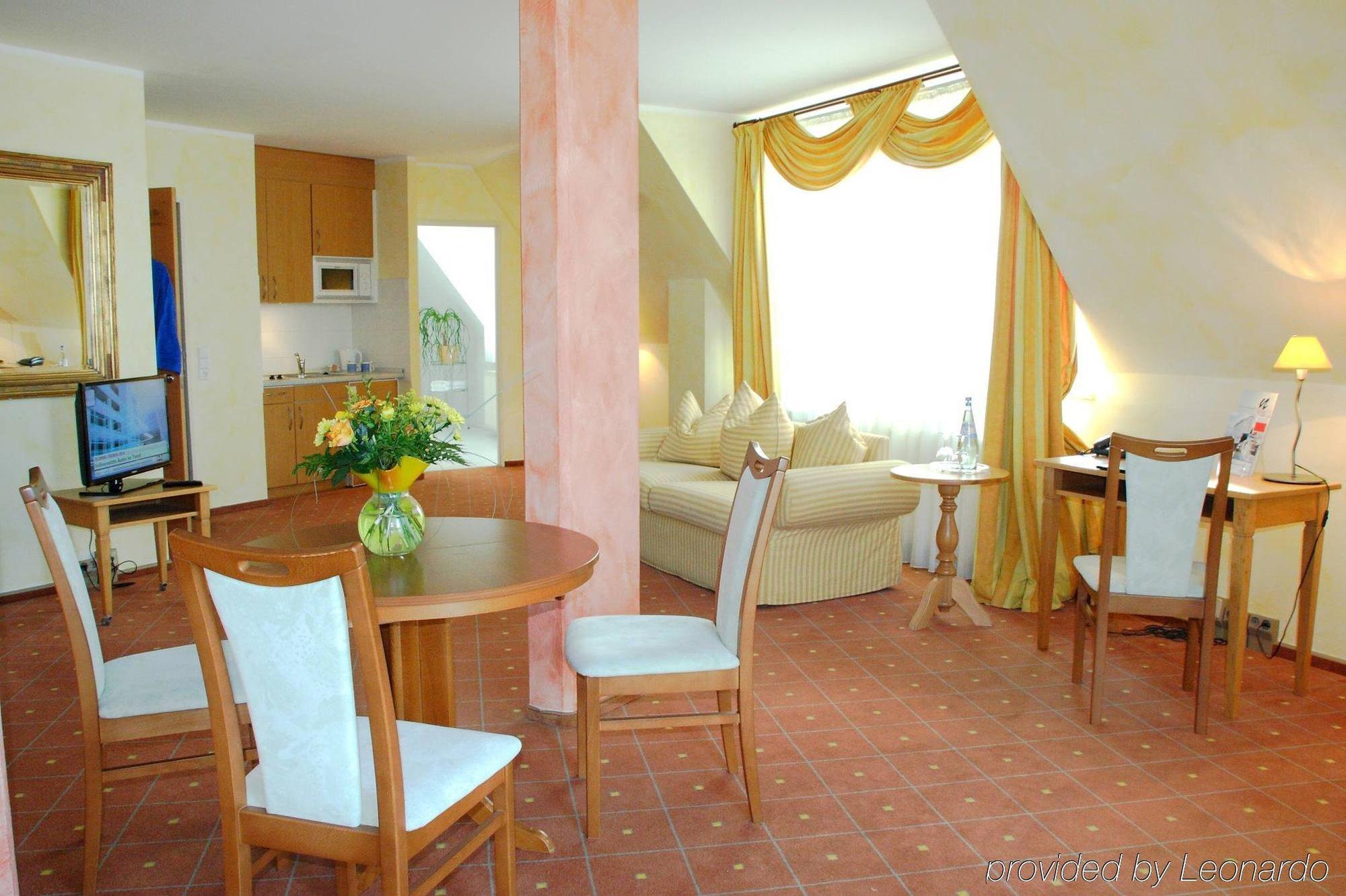 Hotel Ploener See By Tulip Inn Екстериор снимка